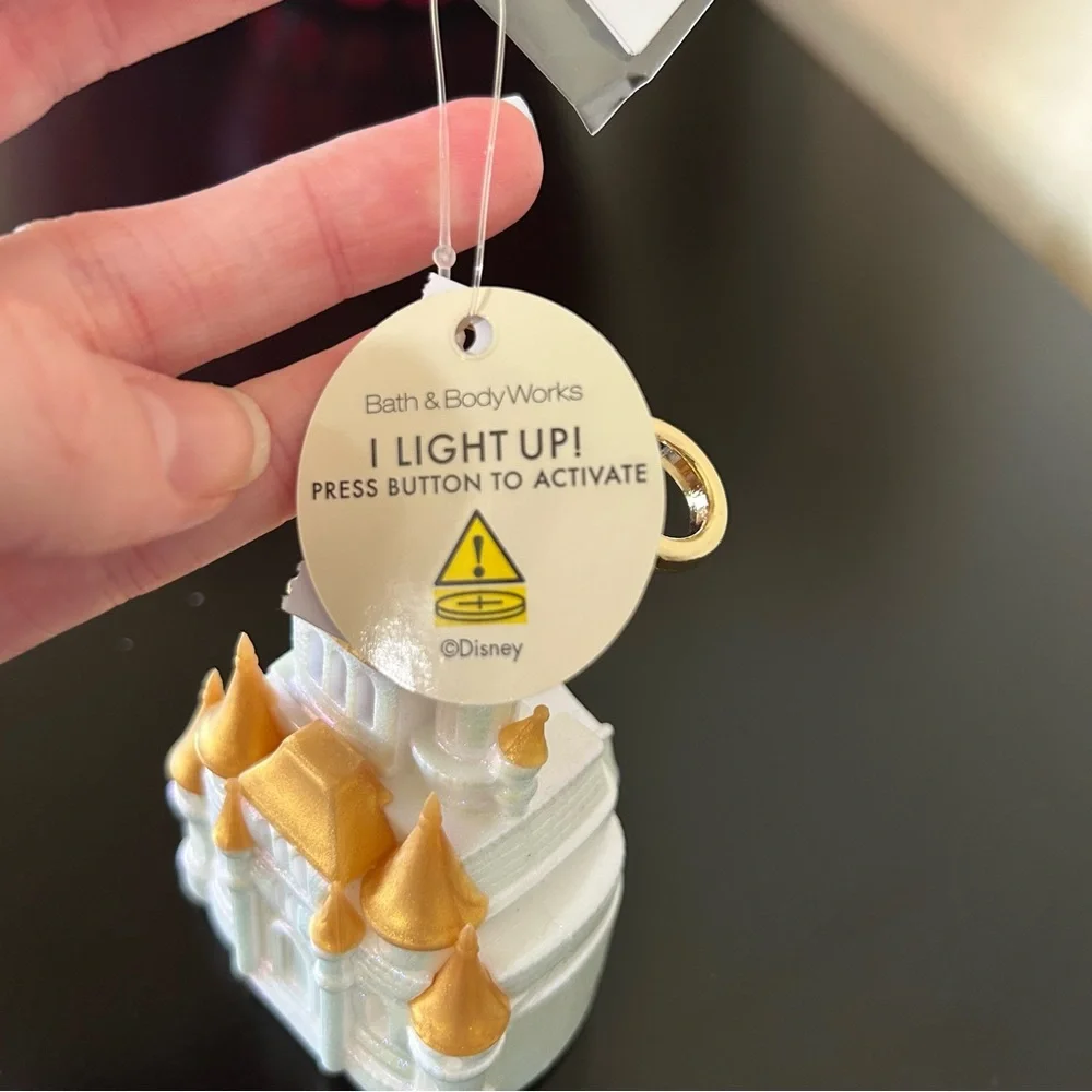 Bath & Body Works Disney Princess Light-up Castle PocketBac Holder